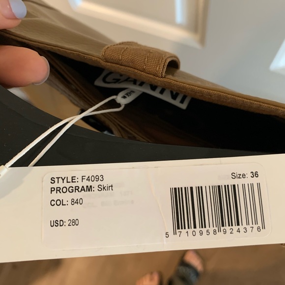 GANNI skirt - Picture 3 of 5